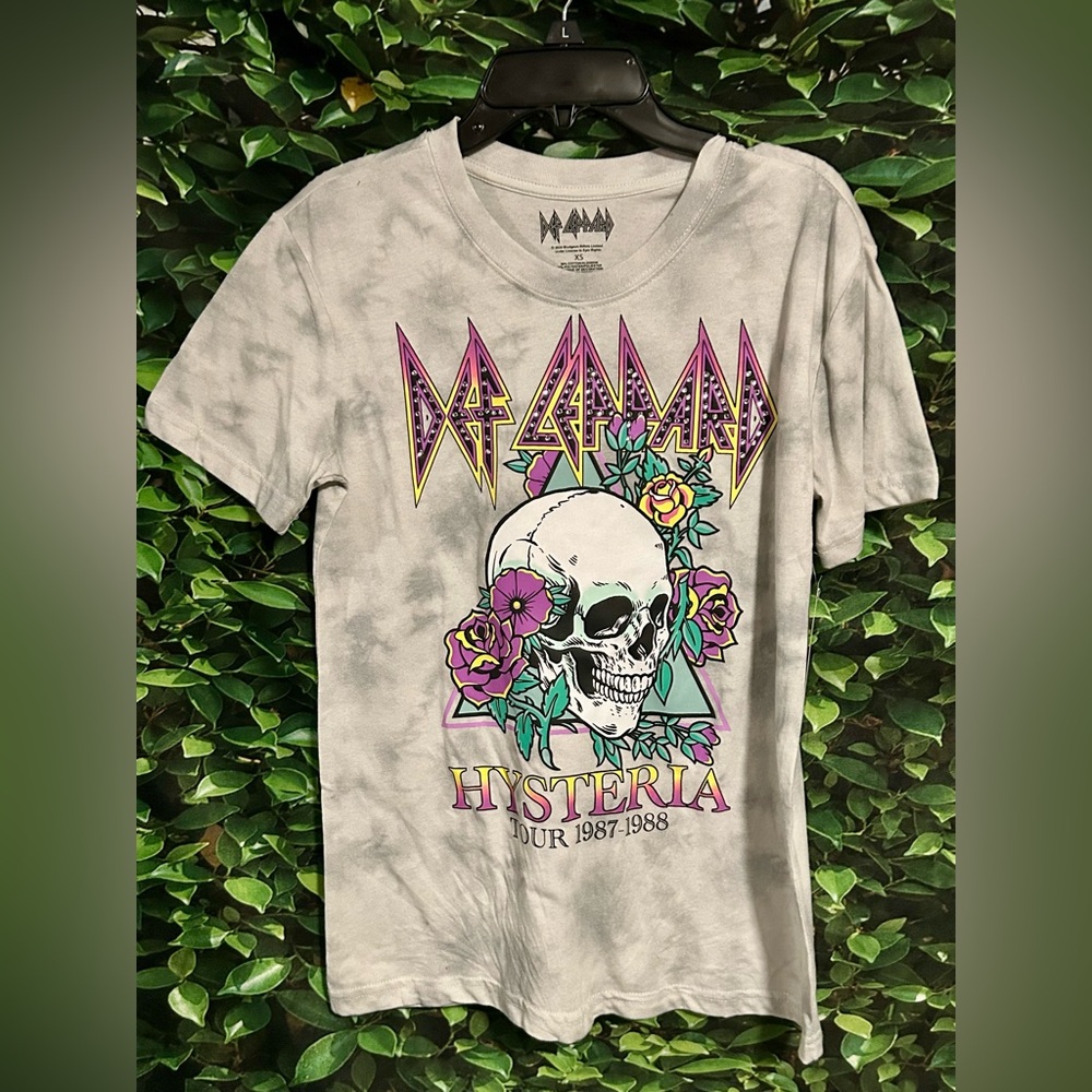 Def Leppard Grey Tie Dye Floral Skull Graphic Hysteria T Shirt Jr Women’s XS New